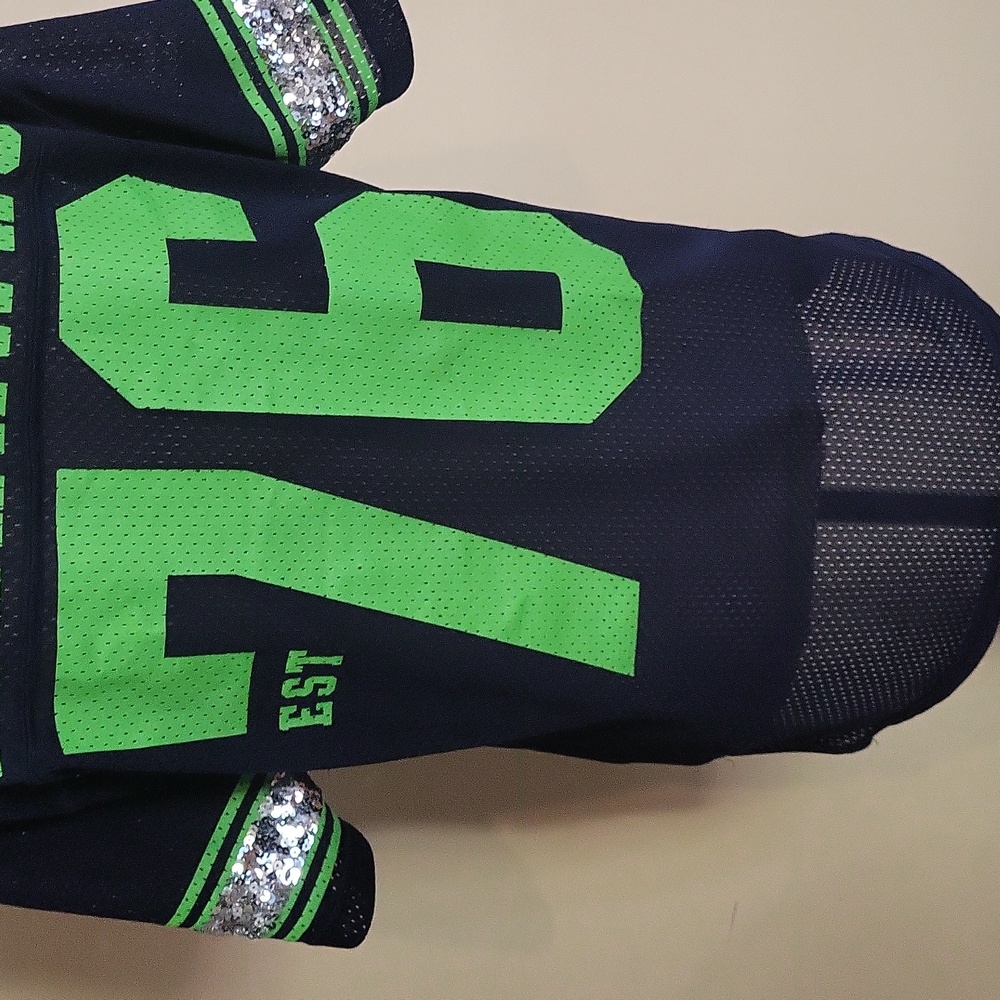 PINK Victoria's Secret Seattle Seahawks Jersey - Picture 11 of 15